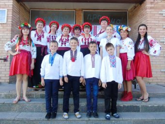Село Времівка, що на Донеччині, приєдналося до всеукраїнського пісенного флешмобу!